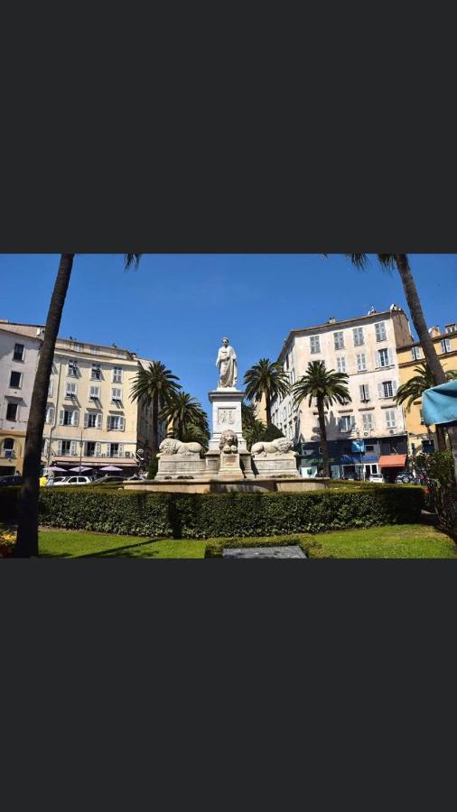Ajaccio Appartement Vielle Ville - 4 Personnes ภายนอก รูปภาพ